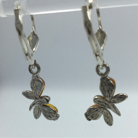 Genuine Baltic Amber Butterfly Earrings NWOT - Picture 2 of 2